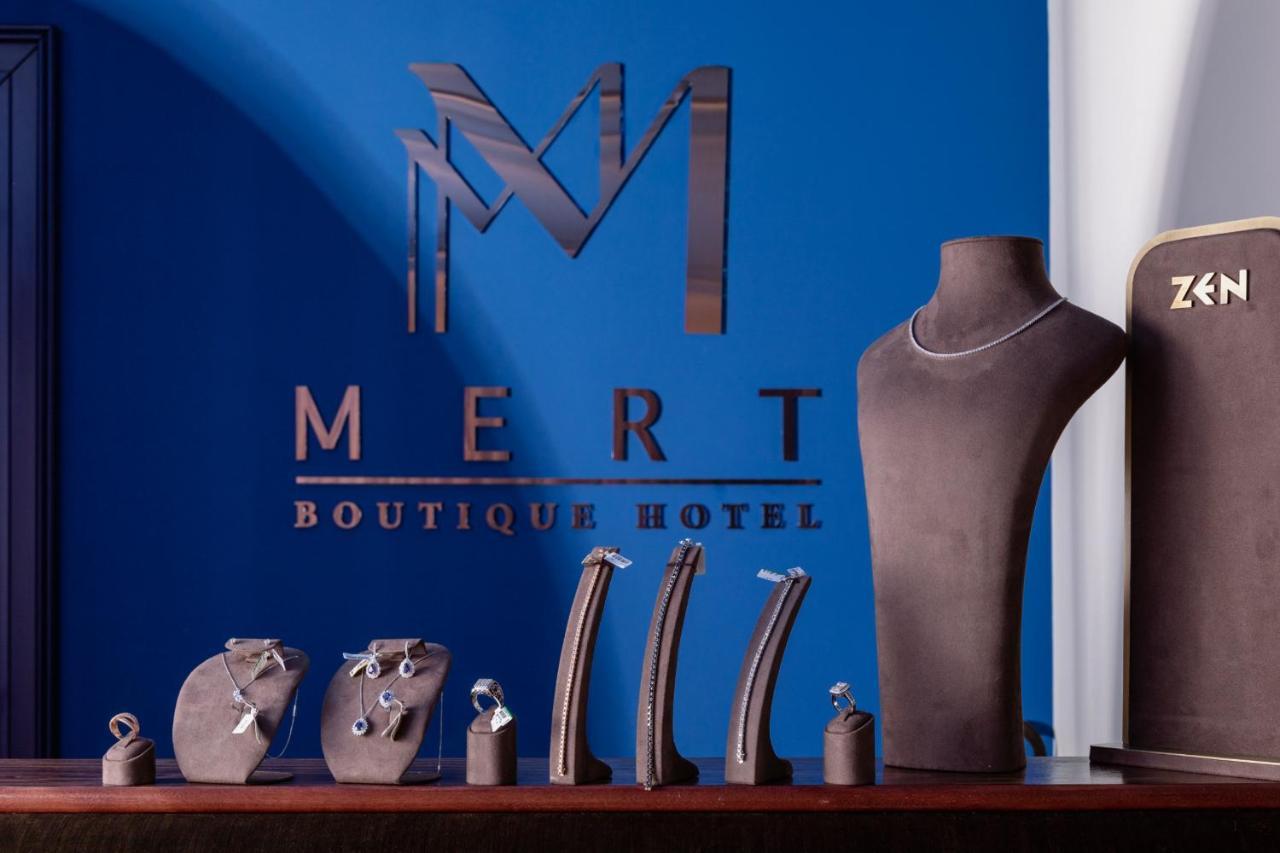 Mert Boutique Hotel Korce Esterno foto